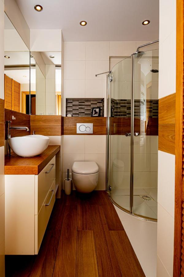 V3 Ordona 20A Apartment คาโตวีตเซ ภายนอก รูปภาพ