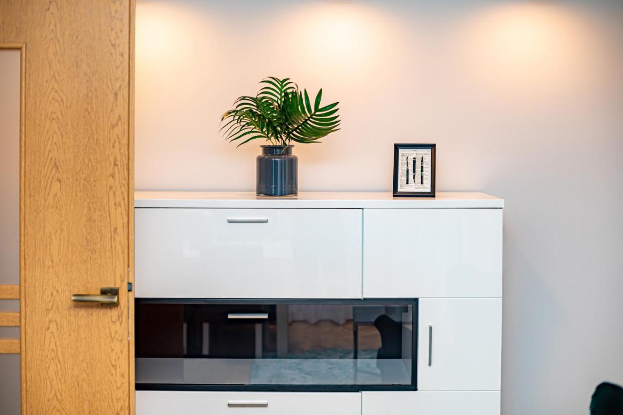 V3 Ordona 20A Apartment คาโตวีตเซ ภายนอก รูปภาพ