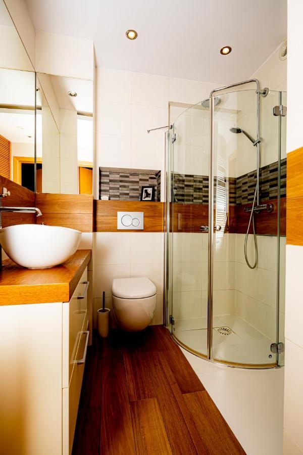 V3 Ordona 20A Apartment คาโตวีตเซ ภายนอก รูปภาพ